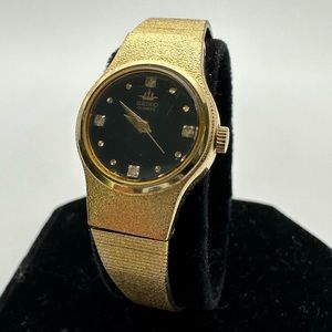 Seiko Vintage Women’s Quartz Cocktail Bracelet Gold Tone Black Watch